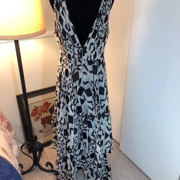 ALICE + OLIVIA GOWN - Picture 6 of 9